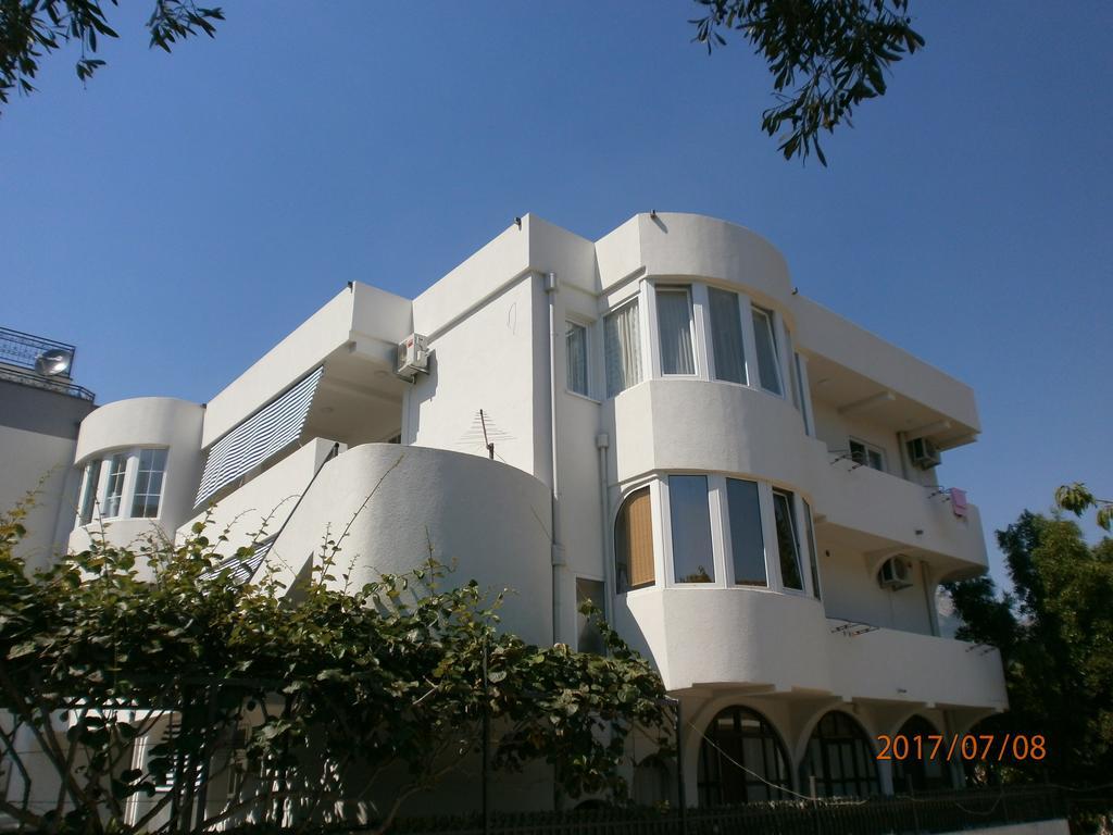 Apartments Suster Bar Buitenkant foto